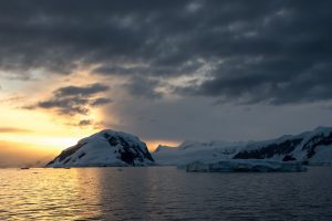 20170107-Antarctica Heb Sky_1448