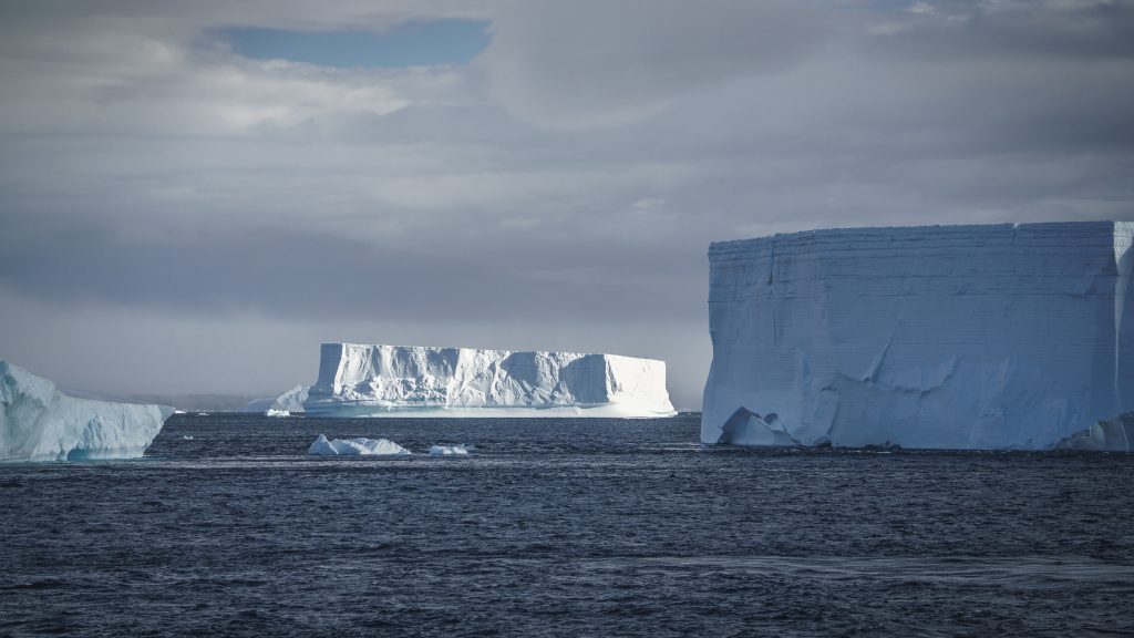 Large tabular icebergs.