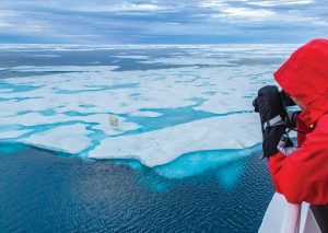 © Ralph Lee Hopkins