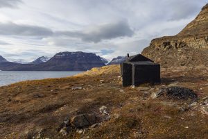 A trappers hut in the tundra in East Greenland. 