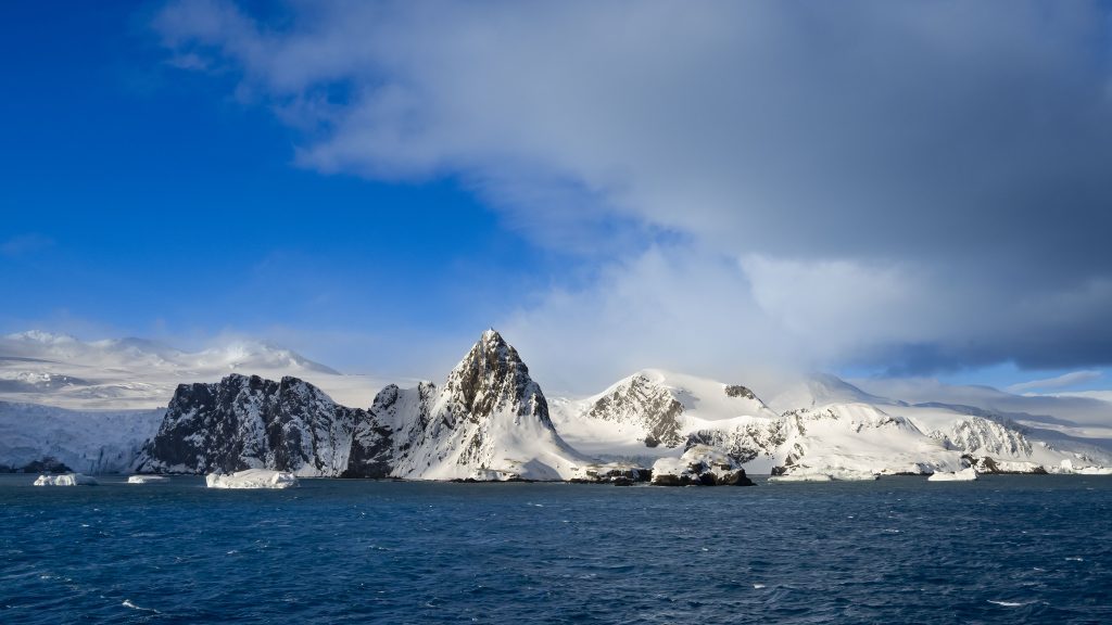 Landscape view of Elephant Island. 