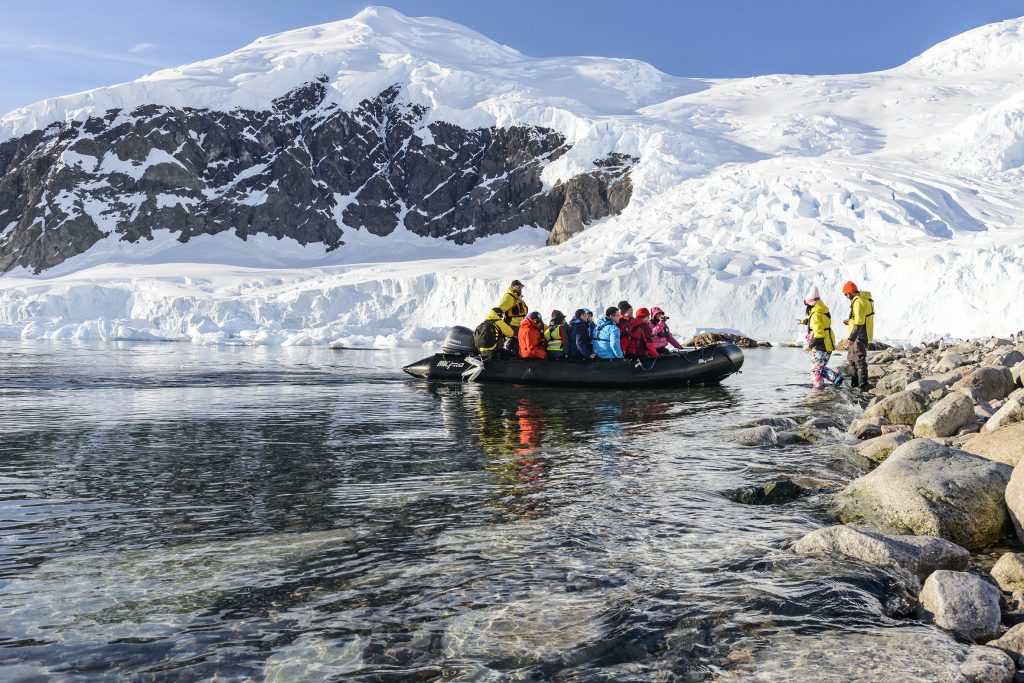 OA AT10 Antarctic Peninsula and Polar Circle (Special Edition)